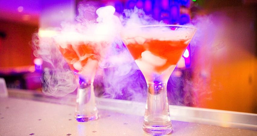 I Cocktail Molecolari: la scienza dentro lo Shaker – Mai sentito parlare di Molecular Mixology e Cocktail Molecolari? Due termini che ogni Barman dovrebbe conoscere.